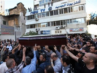 El funeral del fotógrafo el mártir Ali Chaaban