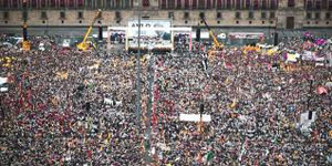 Los candidatos presidenciales mexicanos cierran sus campa&ntildeas