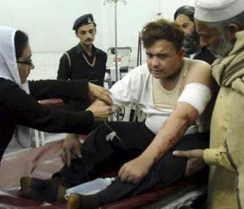 Pakist&aacuten desconocidos armados matan a 6 trabajadores de una ONG