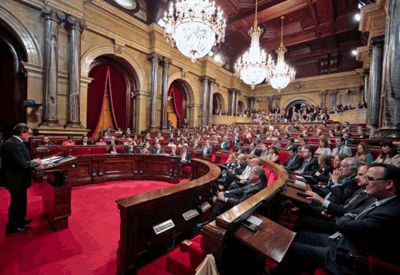 Parlamento catalán aprueba la declaración de soberanía de Estado