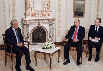 Encuentro entre el Presidente libanés y su homólogo ruso en el Kremlin