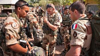 Francia solicitó reforzar la seguridad de sus embajadas en Europa