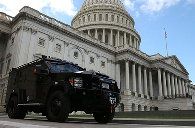Tiroteo en una instalación militar en Washington