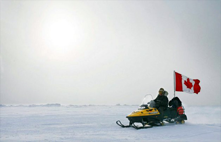 Canadá reclama ante ONU soberanía sobre el Polo Norte
