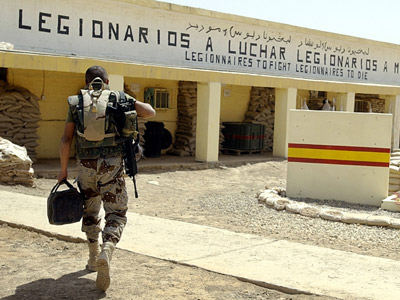 España no va a participar ’por la vía militar’ contra Daesh