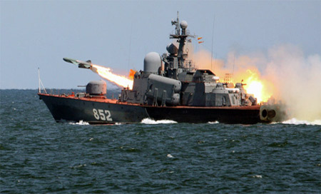 Rusia realiza maniobras militares sin precedentes en Kaliningrado