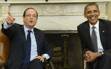 Durante una rueda de prensa con su homólogo Hollande