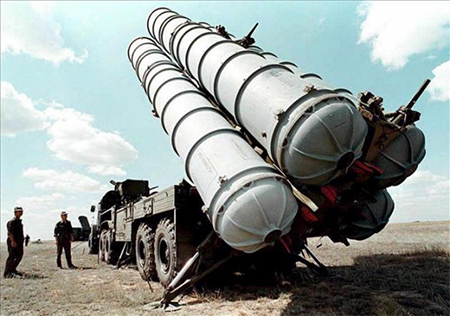 Irán saluda la decisión rusa de levantar el embargo