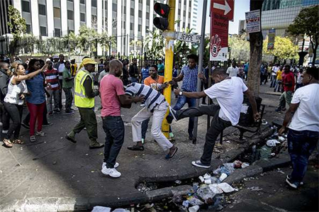 Sudafrica: Derrotaremos a la xenofobia como derrotamos el Apartheid