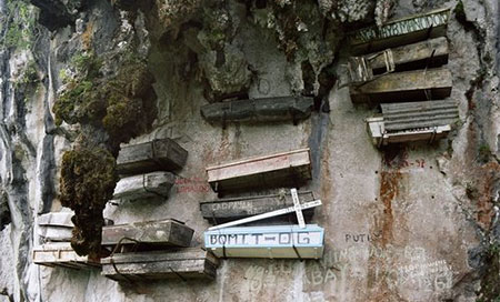 Encuentran en China un cementerio colgante de alta importancia cultural
