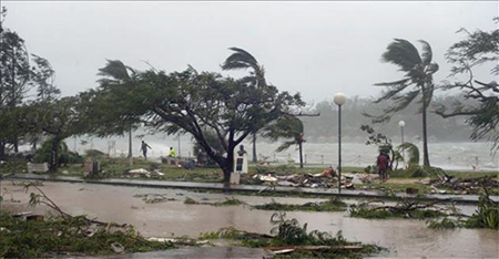 El ciclón Pam arrasa la pequeña nación insular Vanuatu