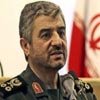 El comando de la guardia revolucionaria iraní inspecciona sus fuerzas armadas