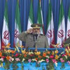 Irán desfila su poderío militar
