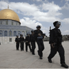 Policía israelí irrumpe en mezquita de Al-Aqsa