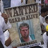 Mark Basseley, acusado de violar su libertad condicional