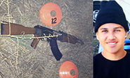 Los policías creyeron que llevaba un arma real