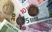 Letonia adopta el euro como moneda