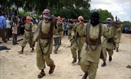 Al Shabab prohíbe Internet en sus zonas