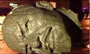 Unos desconocidos decapitan una estatua de Lenin