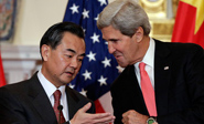 Reunión entre canciller chino y Kerry en China