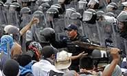 Enfrentamientos en M&eacute;xico por la desaparición de estudiantes