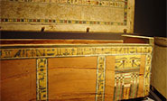 Hallan en Egipto tres ataúdes de madera de la &eacute;poca grecorromana