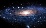 Descubren la galaxia más brillante del universo 