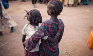 Sierra Leona levanta la cuarentena por la caída de casos de &eacute;bola