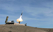 Ir&aacute;n realiza ejercicios militares a gran escala