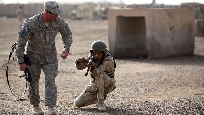 Estados Unidos traslada y entrena a terroristas en sus ilegales bases en Siria