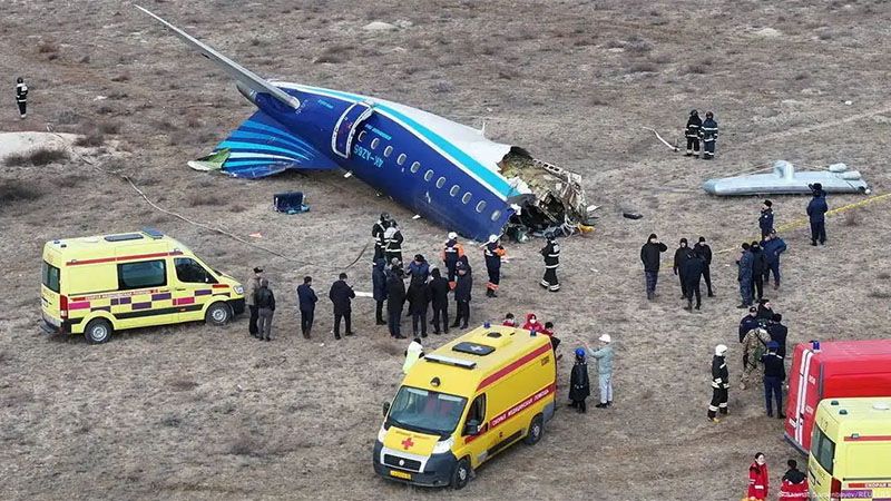 Al menos 32 personas sobrevivieron a la cat&aacute;strofe a&eacute;rea en Kazajist&aacute;n