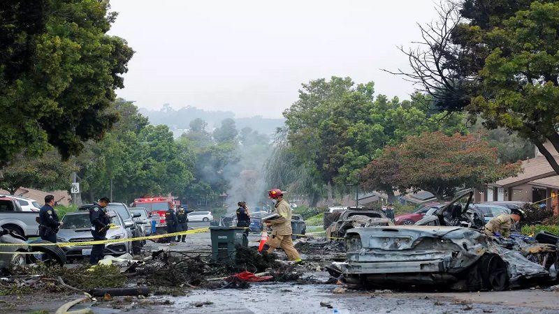 EEUU: Dos muertos y ocho heridos por un accidente de una avioneta en vecindario de San Diego