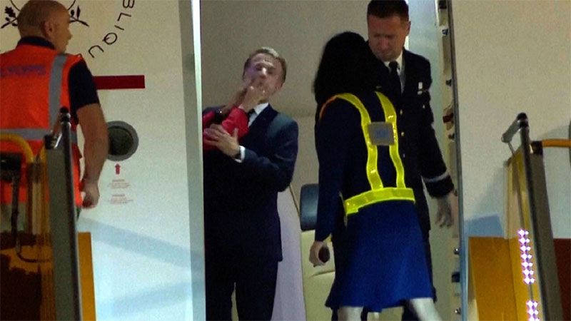 Revelan lo que dijo la esposa de Macron instantes despu&eacute;s de abofetearlo ante las c&aacute;maras