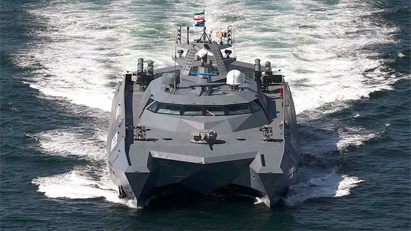 Ir&aacute;n afirma haber impactado con misiles un destructor de EEUU