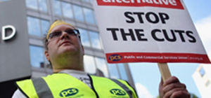PROTESTAS EN BRETA&NtildeA EXPANDE Y CAMERON ORDENA DE IMPLEMENTAR 16000 POLIC&IacuteAS EN LONDRES
