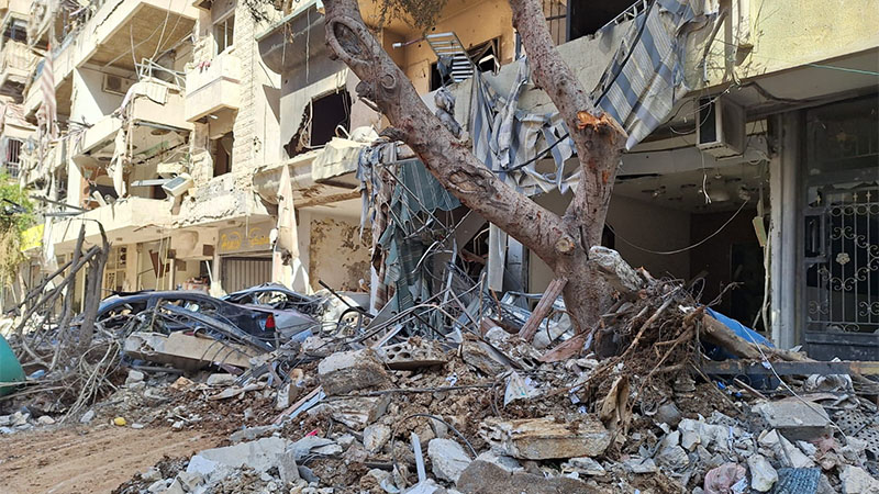 Gira mediática en los lugares del Dahieh bombardeados por el ejército sionista de Tel Aviv (fotos)